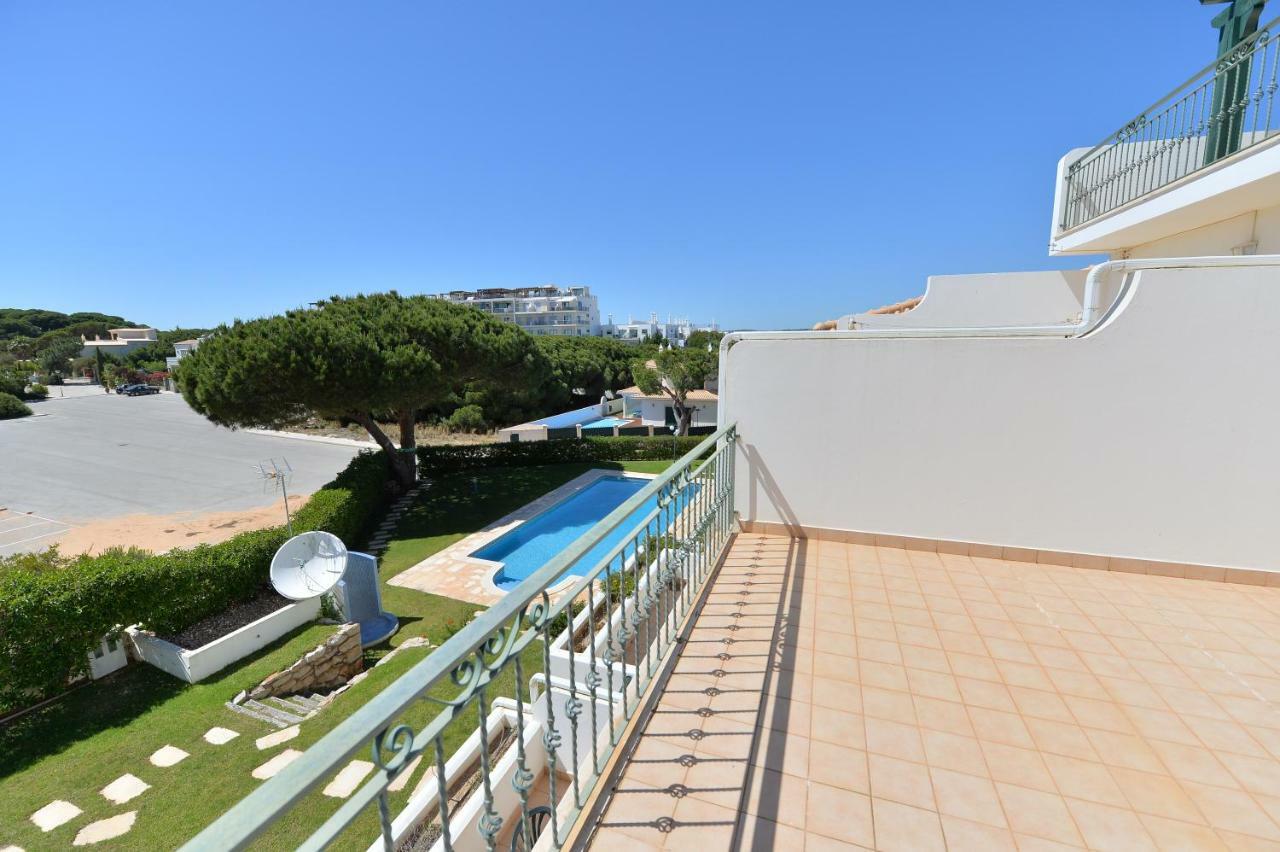 Townhouse Next To Falesia Beach Albufeira Exterior photo